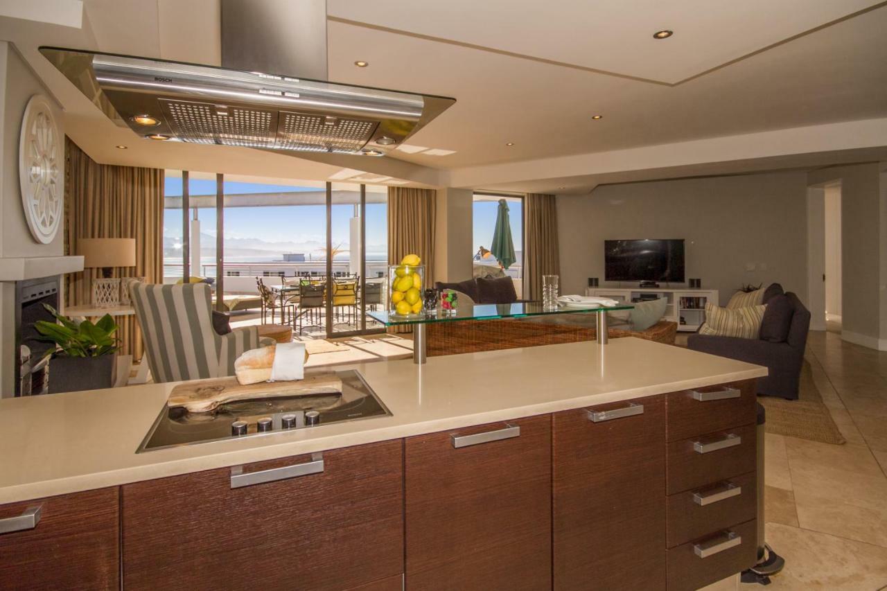 Apartment A Upper Deck Plettenberg Bay Esterno foto