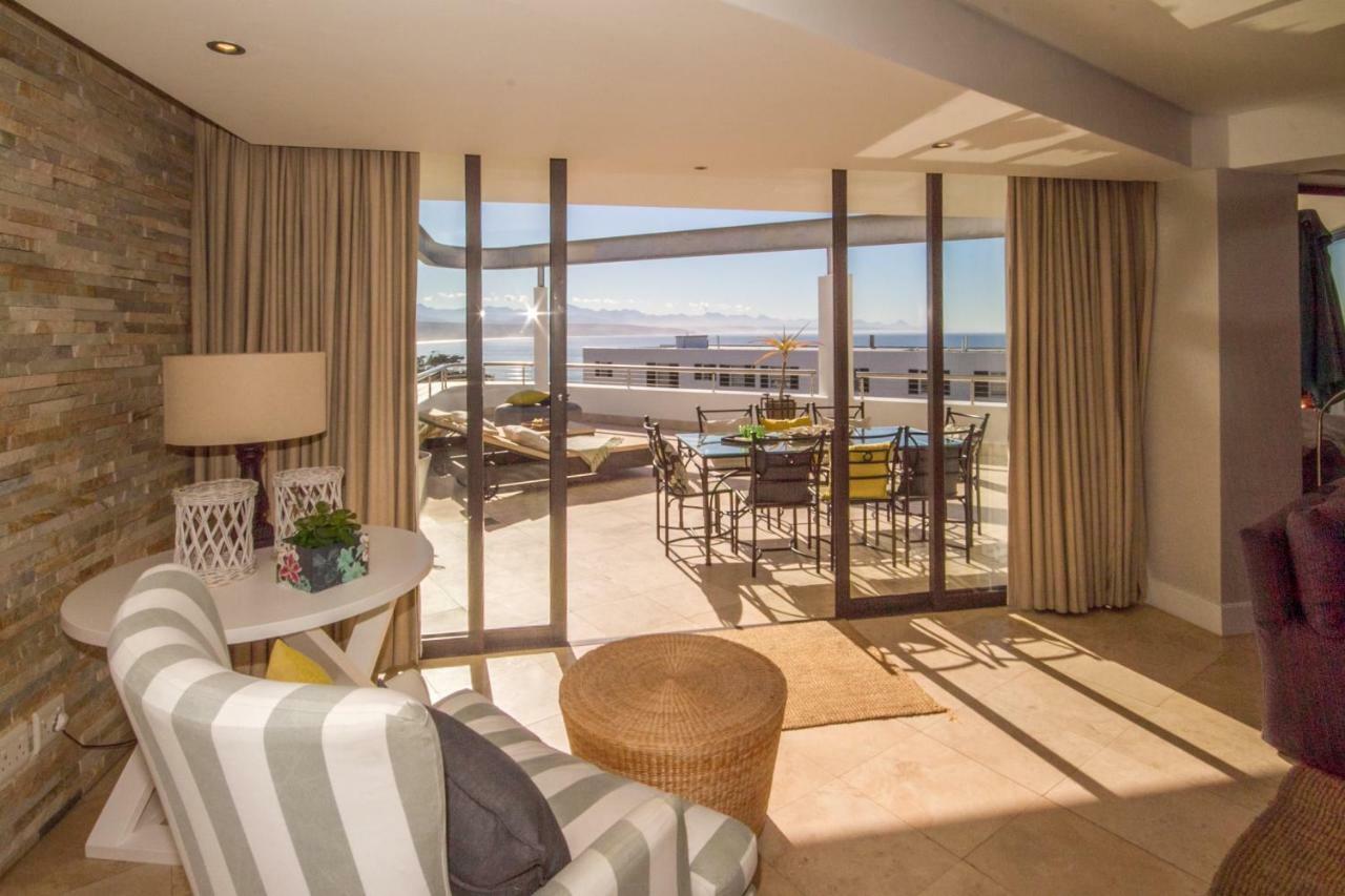 Apartment A Upper Deck Plettenberg Bay Esterno foto